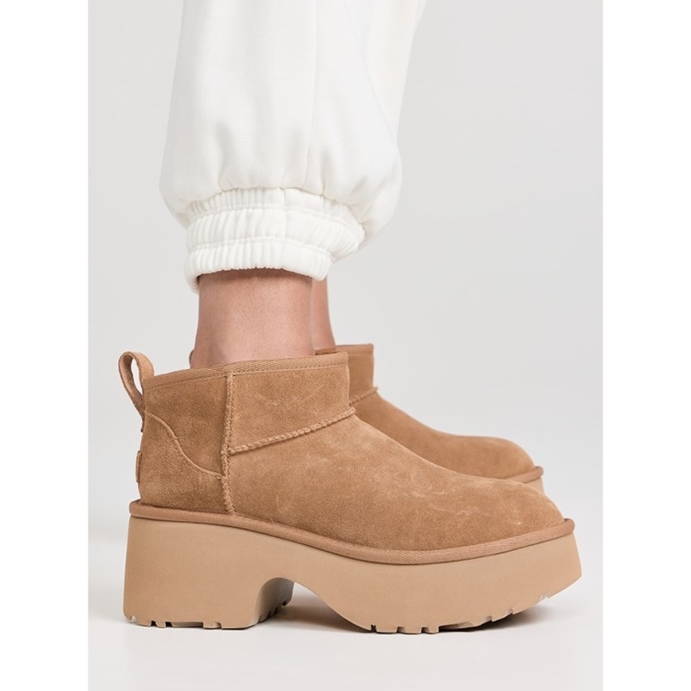 New UGG Women's Classic Ultra Mini New Heights Chestnut Sz 8